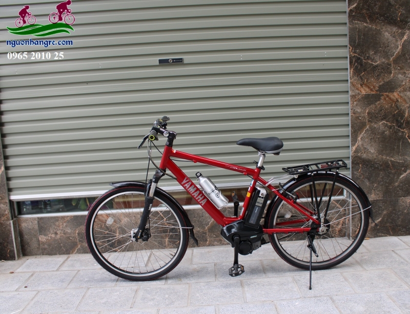 Xe đạp thể thao trợ lực Yamaha màu đỏ  màn hình LED