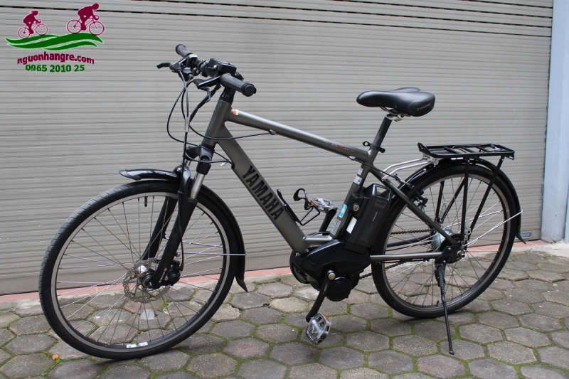 Xe đạp điện thể thao trợ lực Nhật yamaha màu ghi