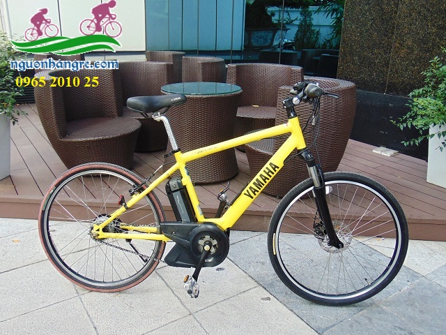 Xe đạp thể thể thao điện Nhật trợ lực Yamaha pas Brace XL màu vàng