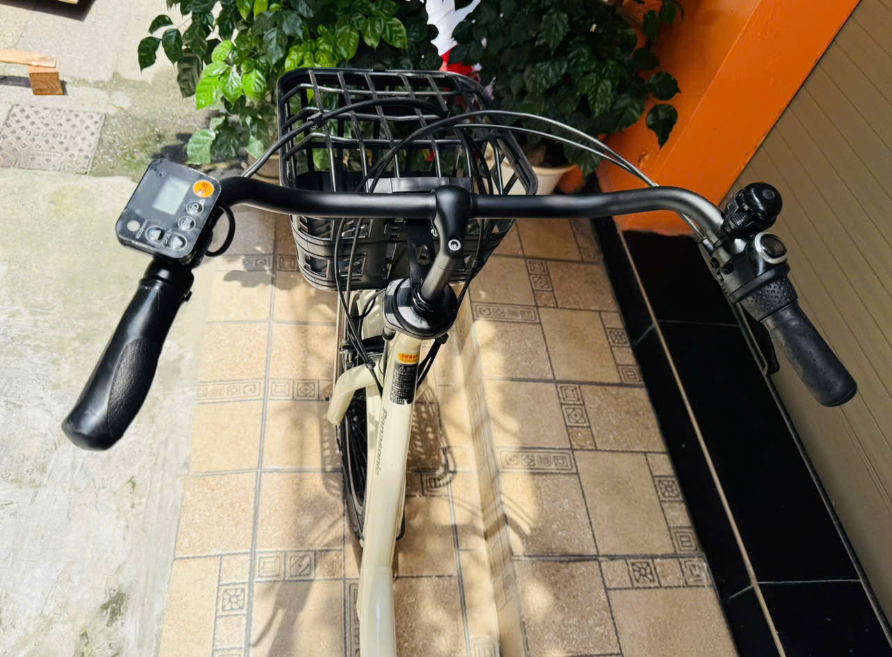 ghi-dong-xe-dap-dien-nhat-tro-luc-panasonic-banh-nho