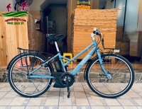Xe đạp điện Nhật trợ lực Yamaha Vienta màu xanh